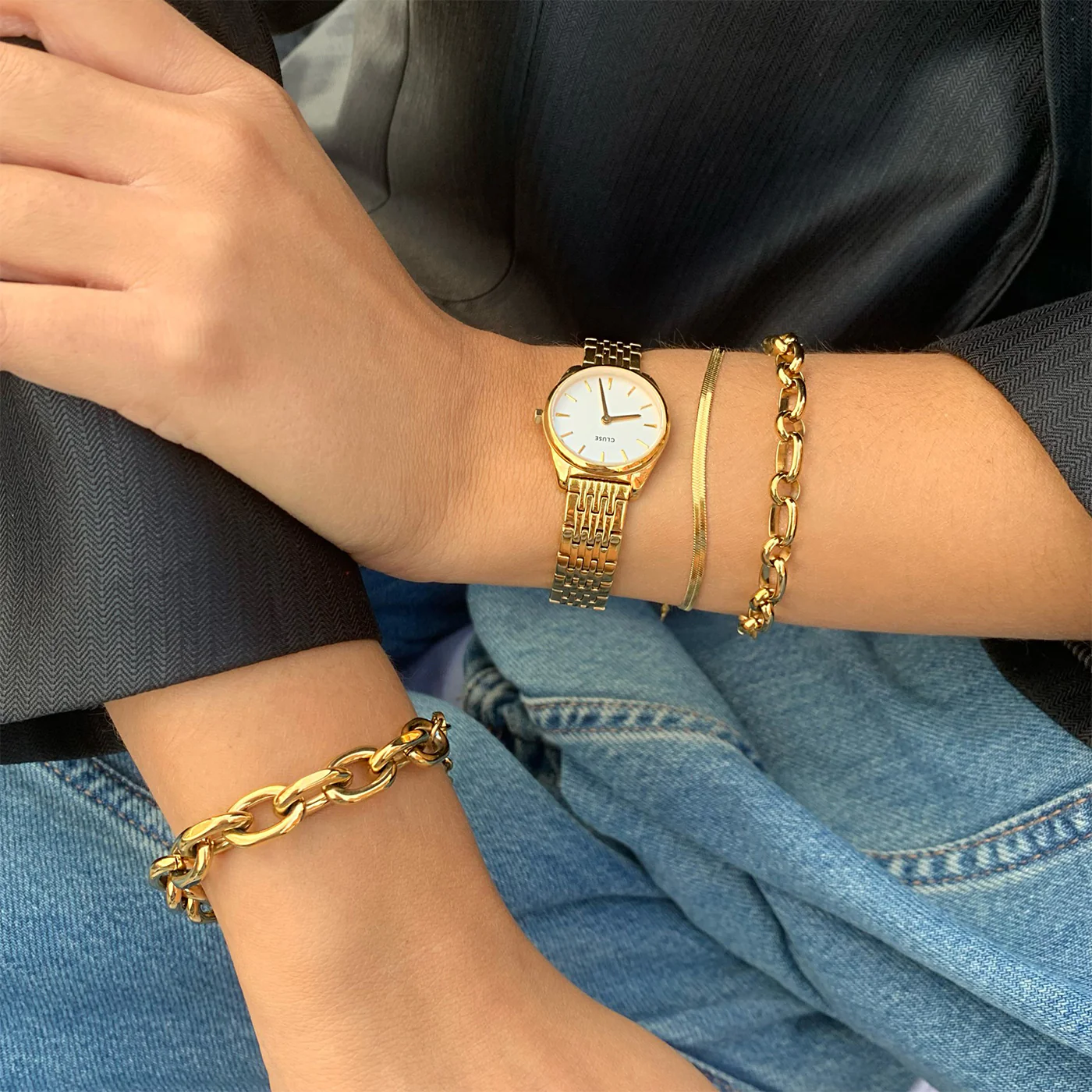 Essentielle Snake Bracelet Gold Colour - Image 4