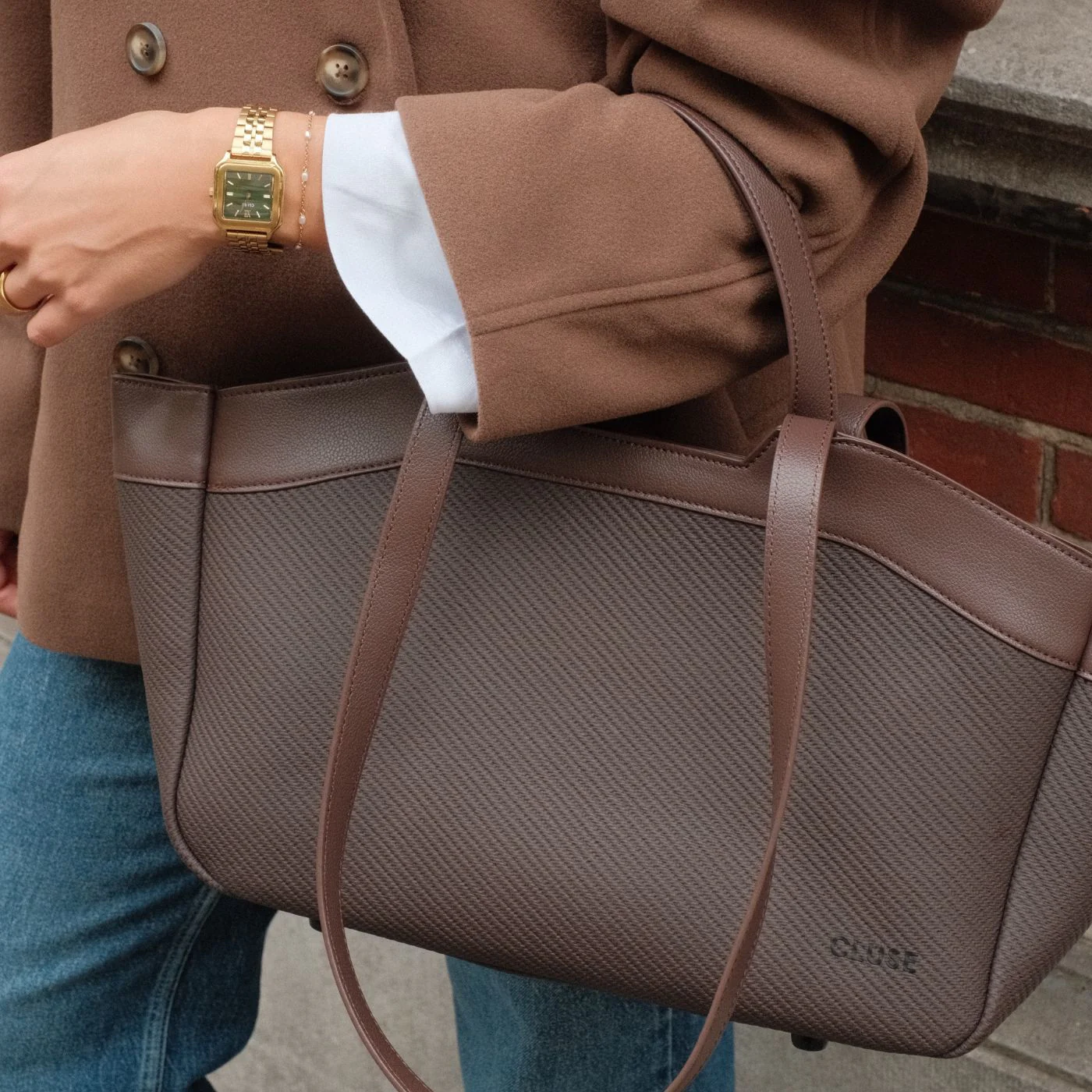 Tote Bag Petite, Textured Full Dark Brown Colour - Image 12