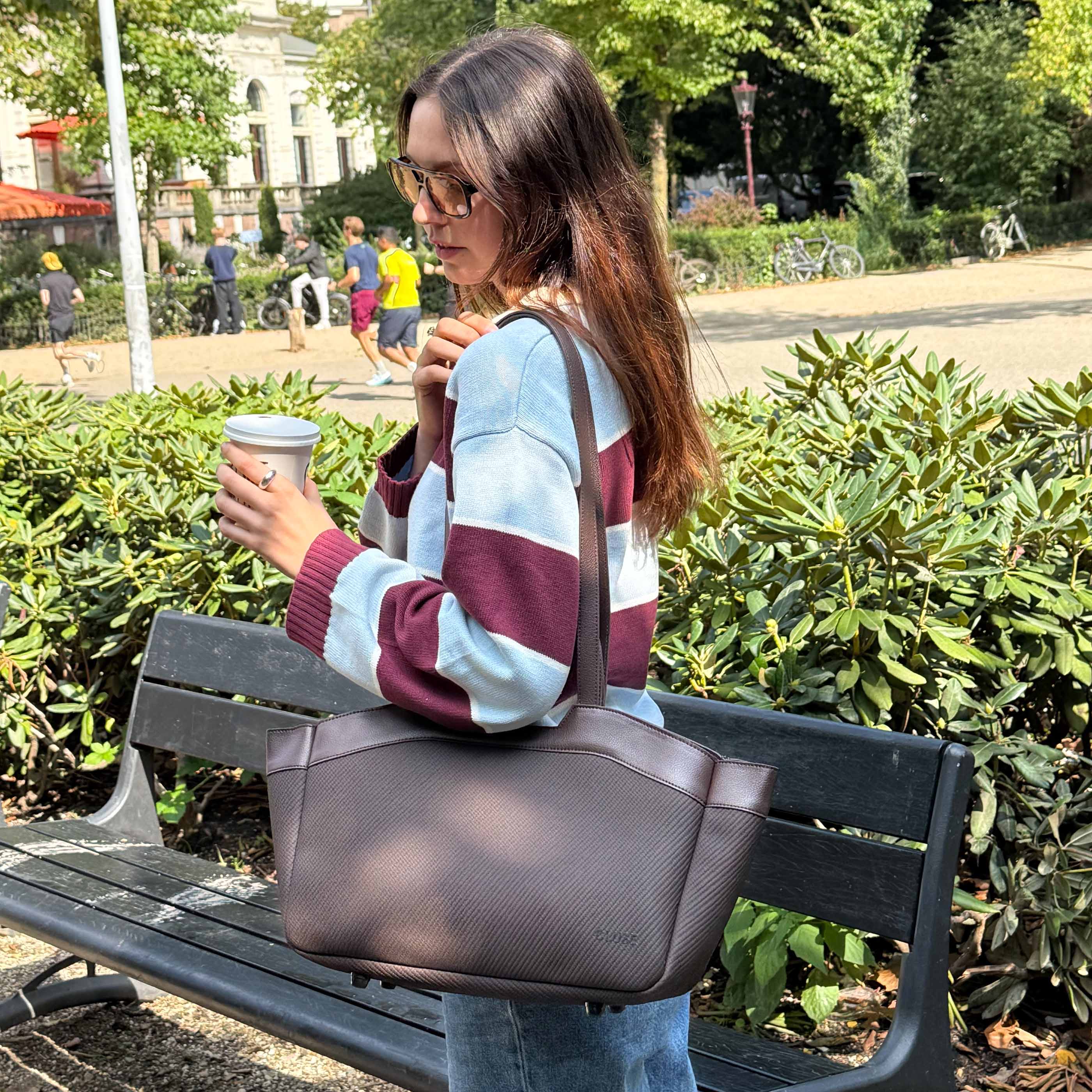 Tote Bag Petite, Textured Full Dark Brown Colour - Image 8
