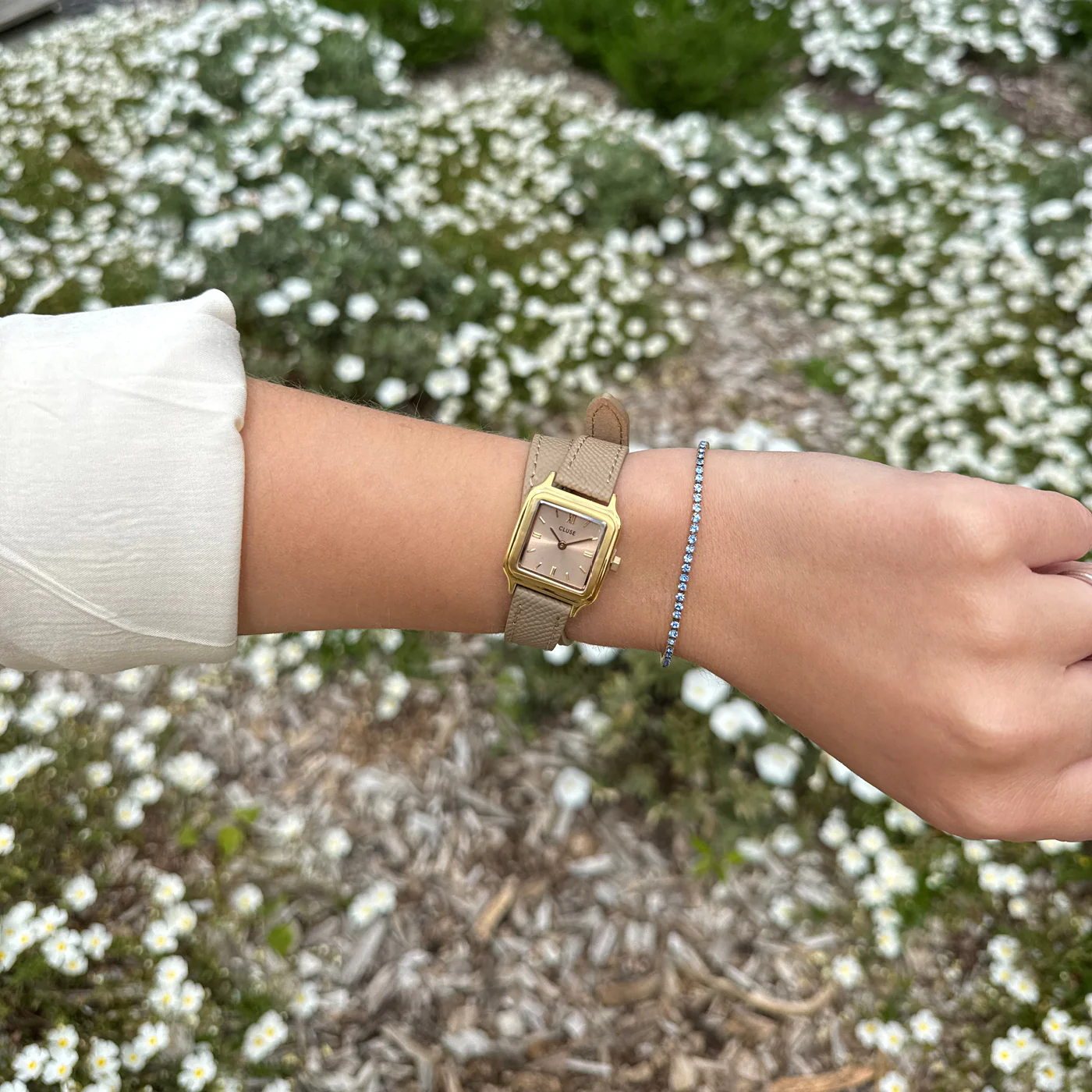 Gracieuse Petite Watch Double Leather, Rugby Tan, Gold Colour - Image 9