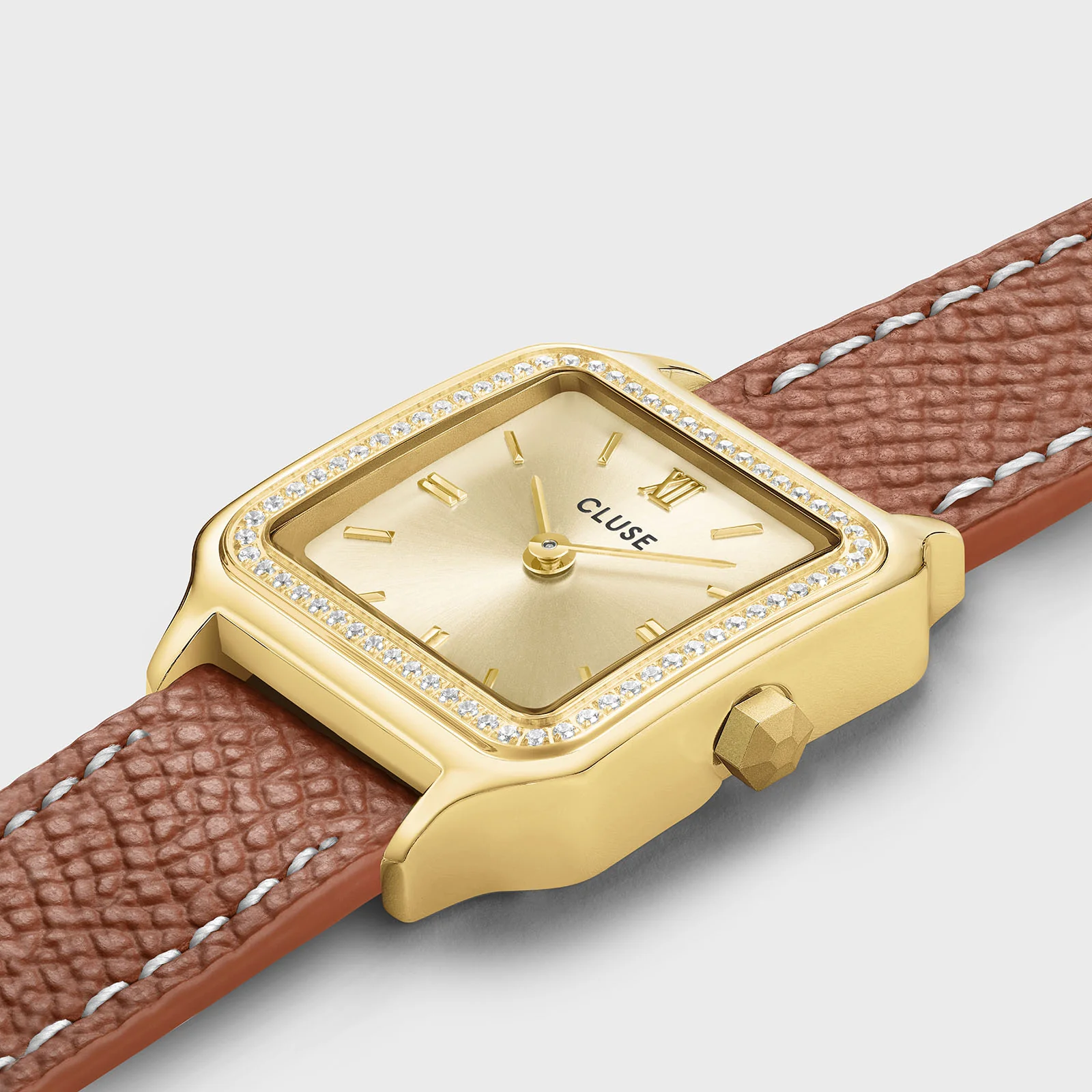 Gracieuse Petite Watch Double Leather, White stones, Nutshell, Full Gold Colour - Image 3