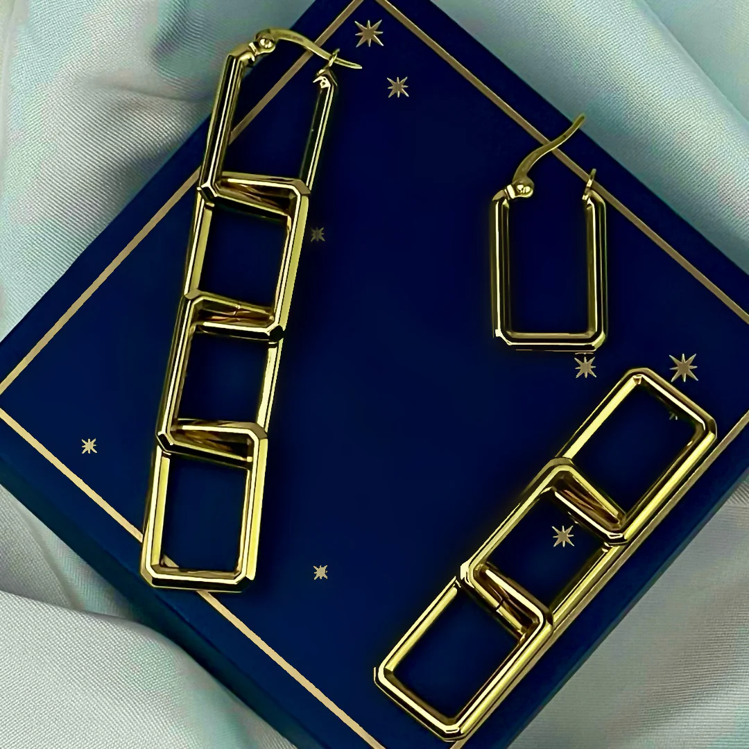 Essentielle Chain Earrings, Gold Colour - Image 3