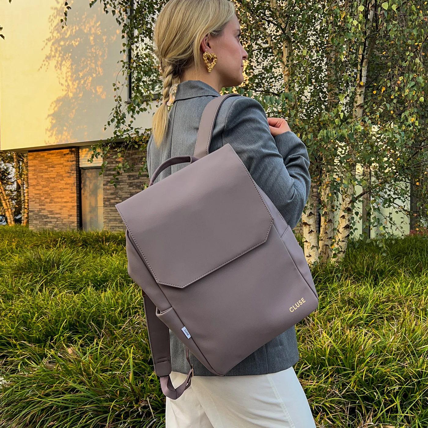 Nuitée 2.0 Backpack, Grape, Gold Colour - Image 7
