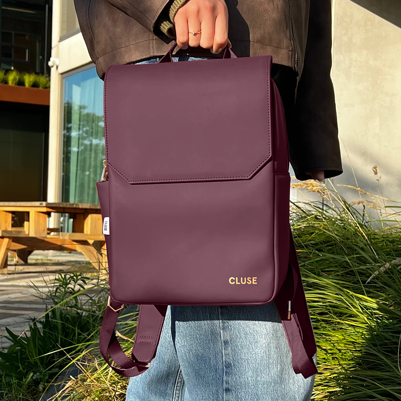 Nuitée Backpack, Plum, Gold Colour - Image 7