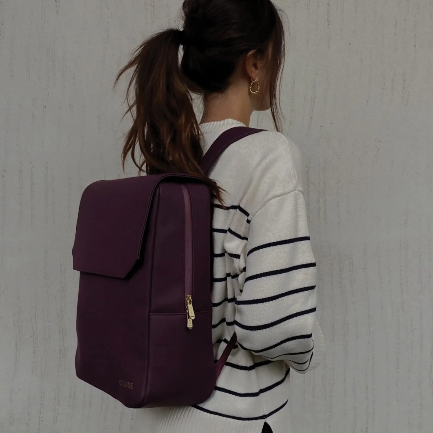 Nuitée Backpack, Plum, Gold Colour - Image 8