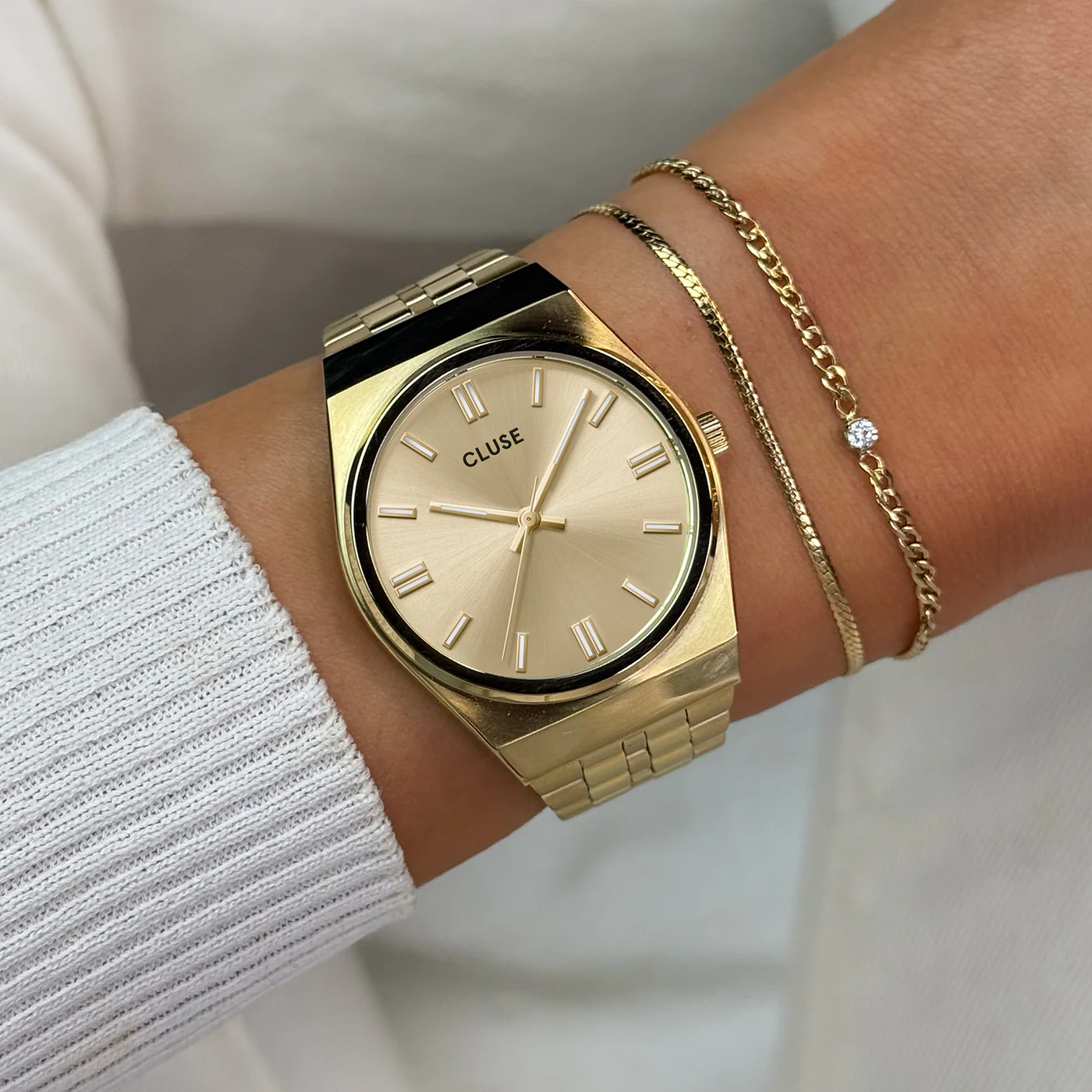 Retro 70s Watch Steel, Full Gold Colour - Image 2