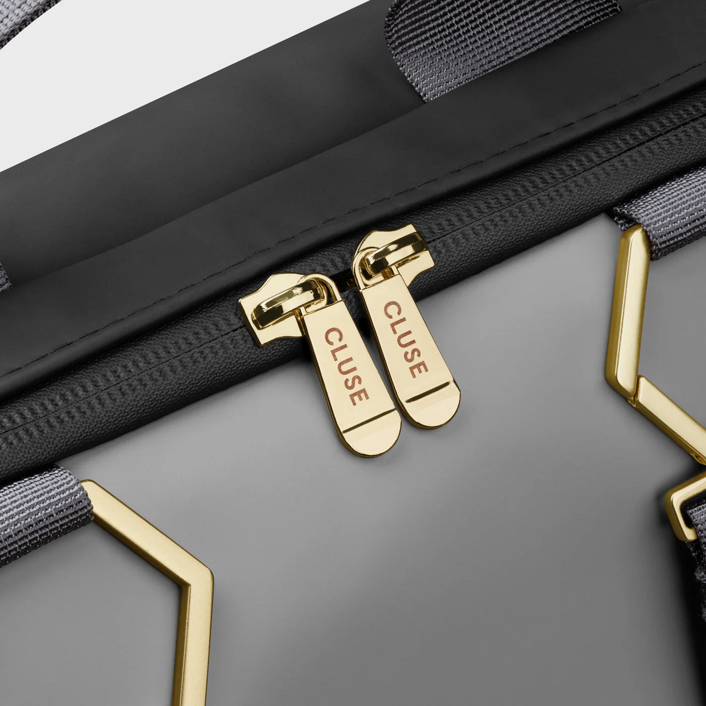 Le Réversible Backpack, Black Grey, Gold Colour - Image 6