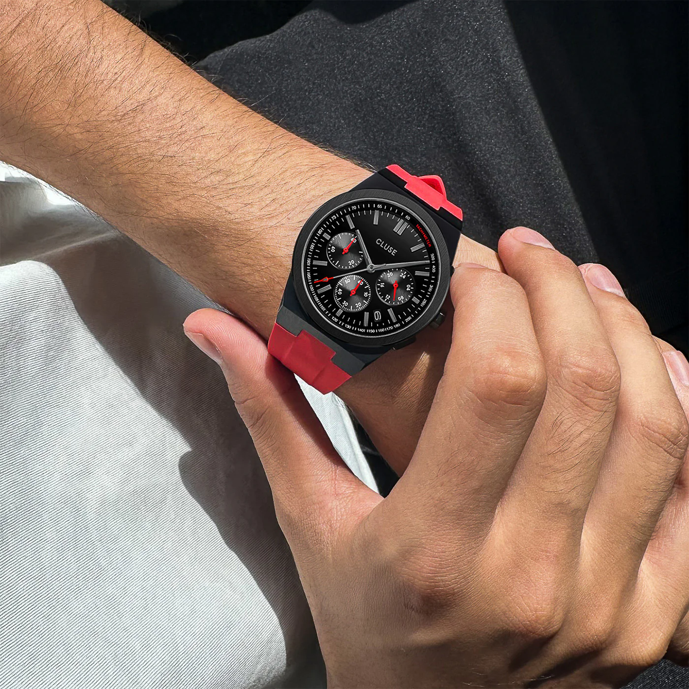 Vigoureux Chrono Watch Silicone Red, Black Colour - Image 5
