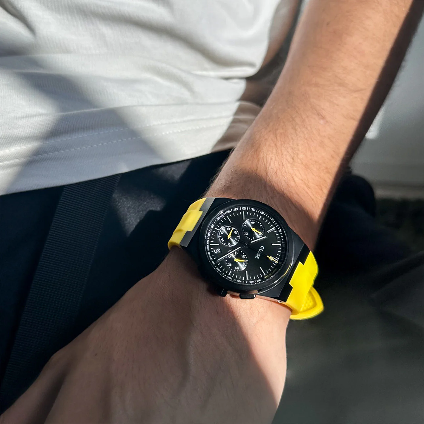 Vigoureux Chrono Watch Silicone Yellow, Black Colour - Image 5